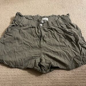 Wonderly shorts. Size 10